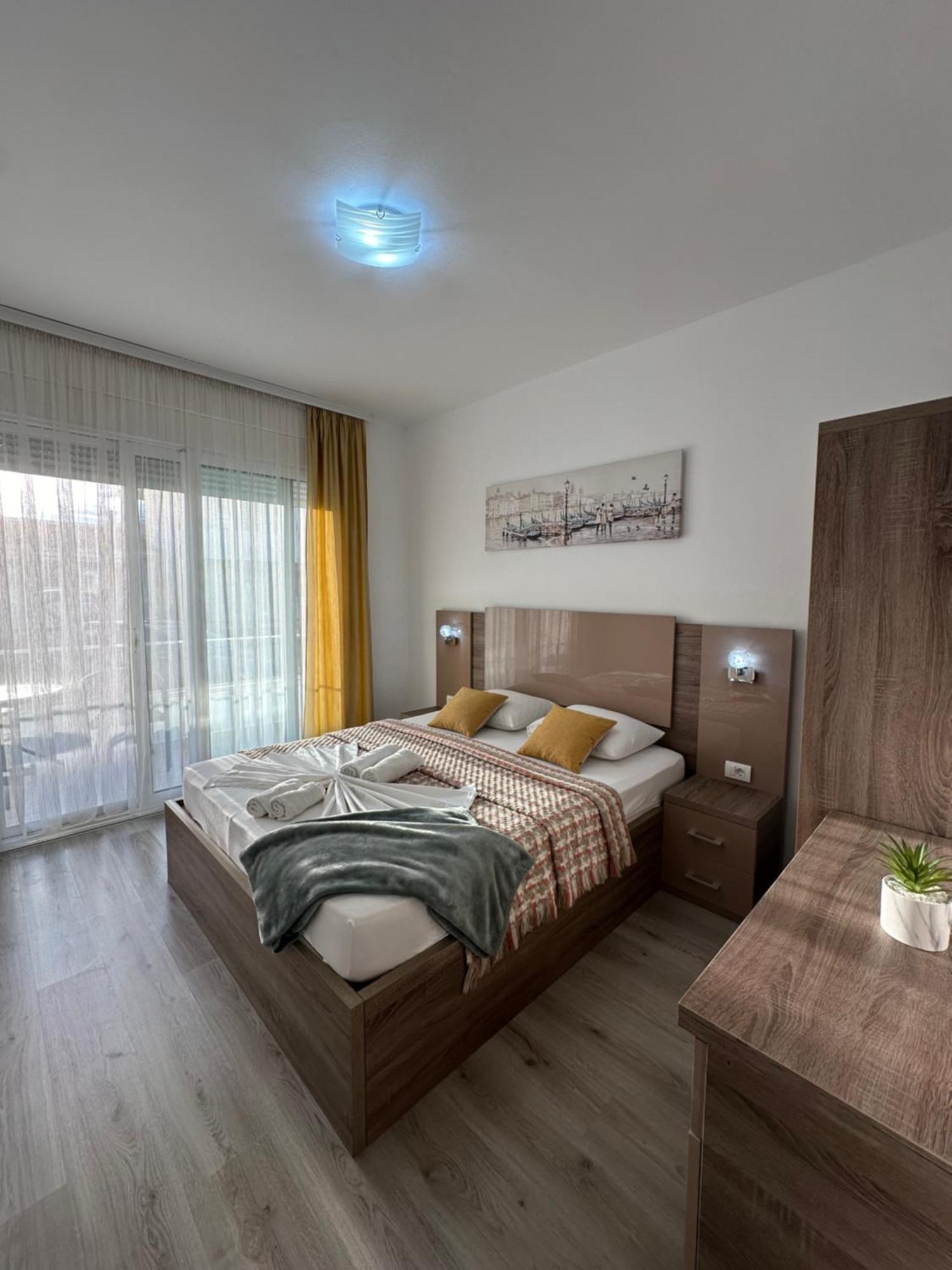 Apartments Amar Улцинь Экстерьер фото