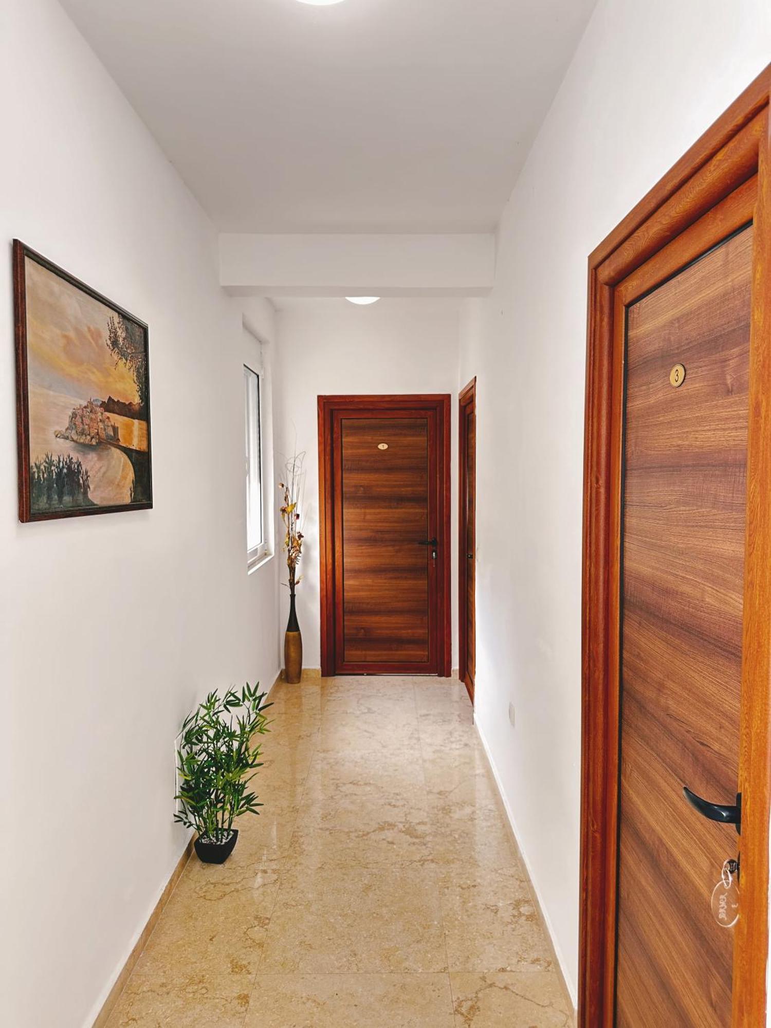 Apartments Amar Улцинь Экстерьер фото
